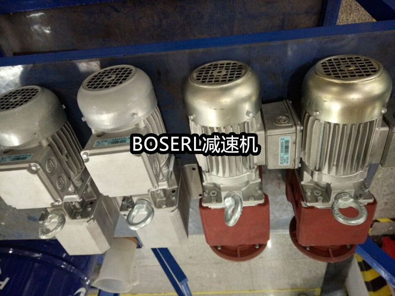 1666668807865881.jpg 齒輪減速電機一體機